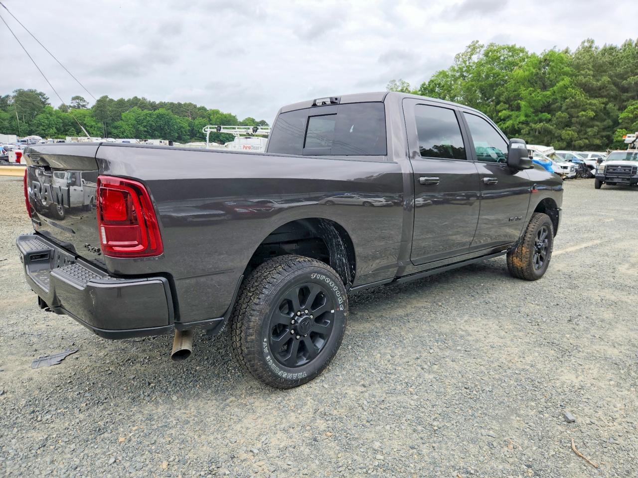 2026 RAM 2500 LARAMIE — снимка 3