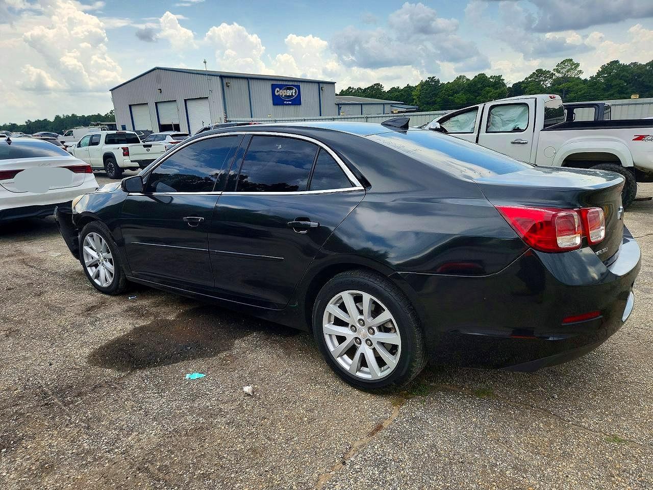 2015 CHEVROLET MALIBU 2LT — снимка 2