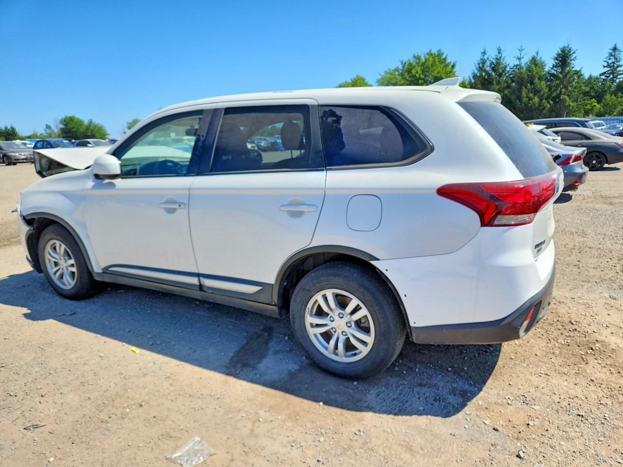 2019 MITSUBISHI OUTLANDER ES — снимка 2