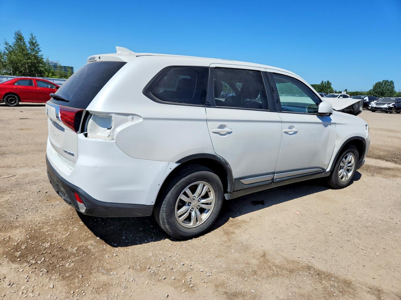 2019 MITSUBISHI OUTLANDER ES — снимка 3