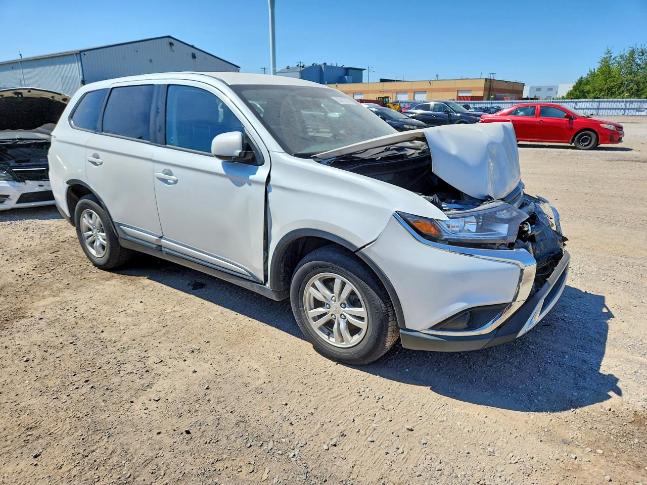2019 MITSUBISHI OUTLANDER ES — снимка 4