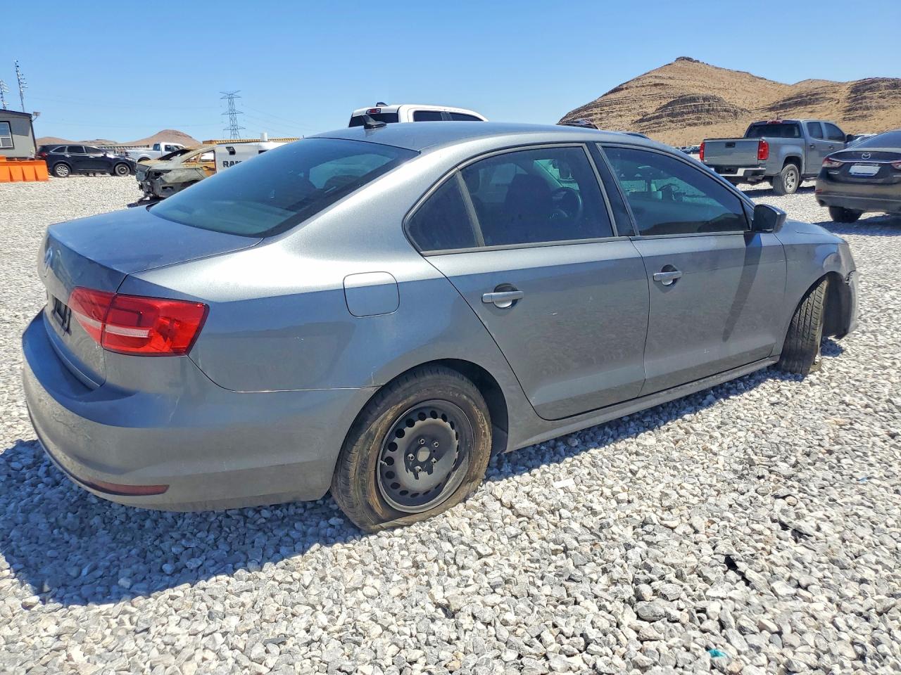 2015 VOLKSWAGEN JETTA BASE — снимка 3