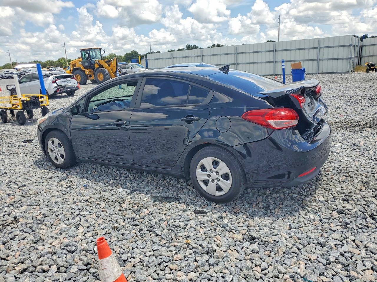 2018 KIA FORTE LX — снимка 2