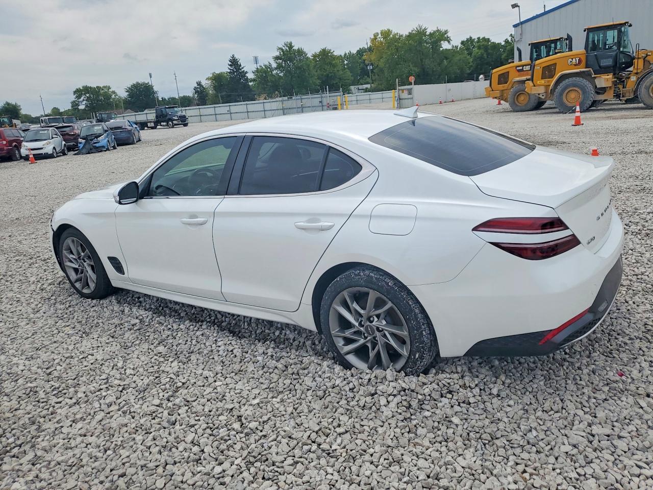 2022 GENESIS G70 2.0T — снимка 2