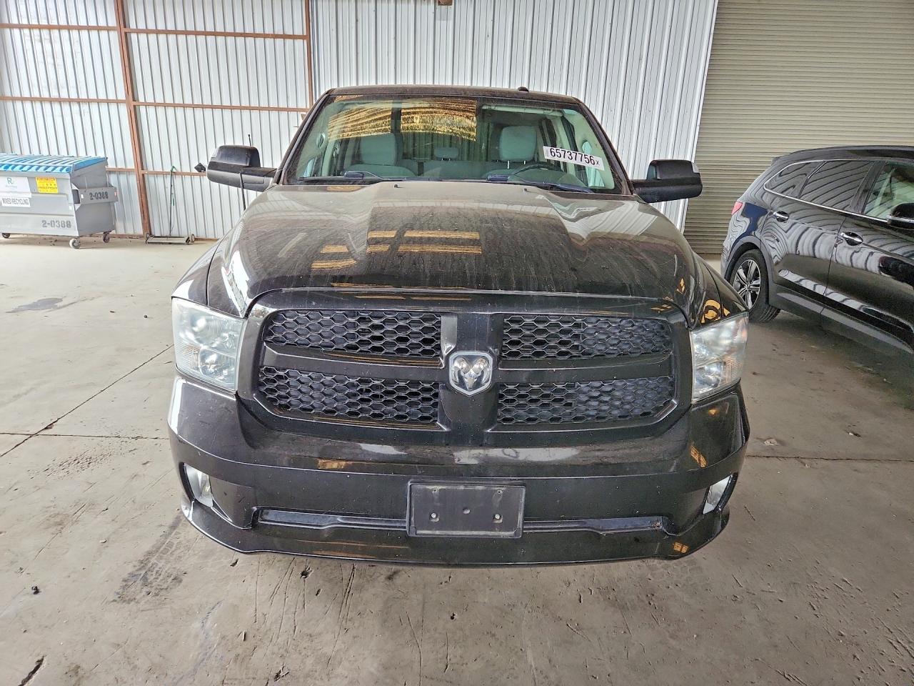 2017 RAM 1500 ST — снимка 5