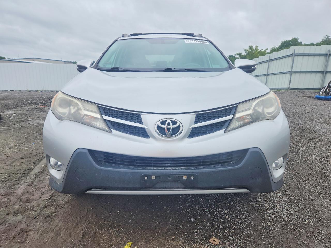 2015 TOYOTA RAV4 XLE — снимка 5