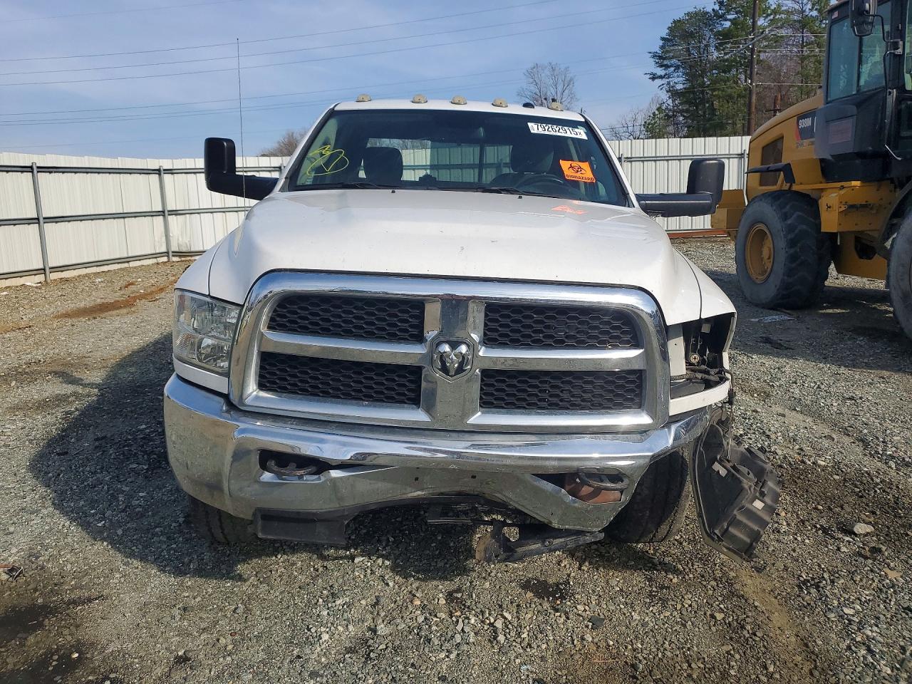 2016 RAM 2500 SLT — снимка 5