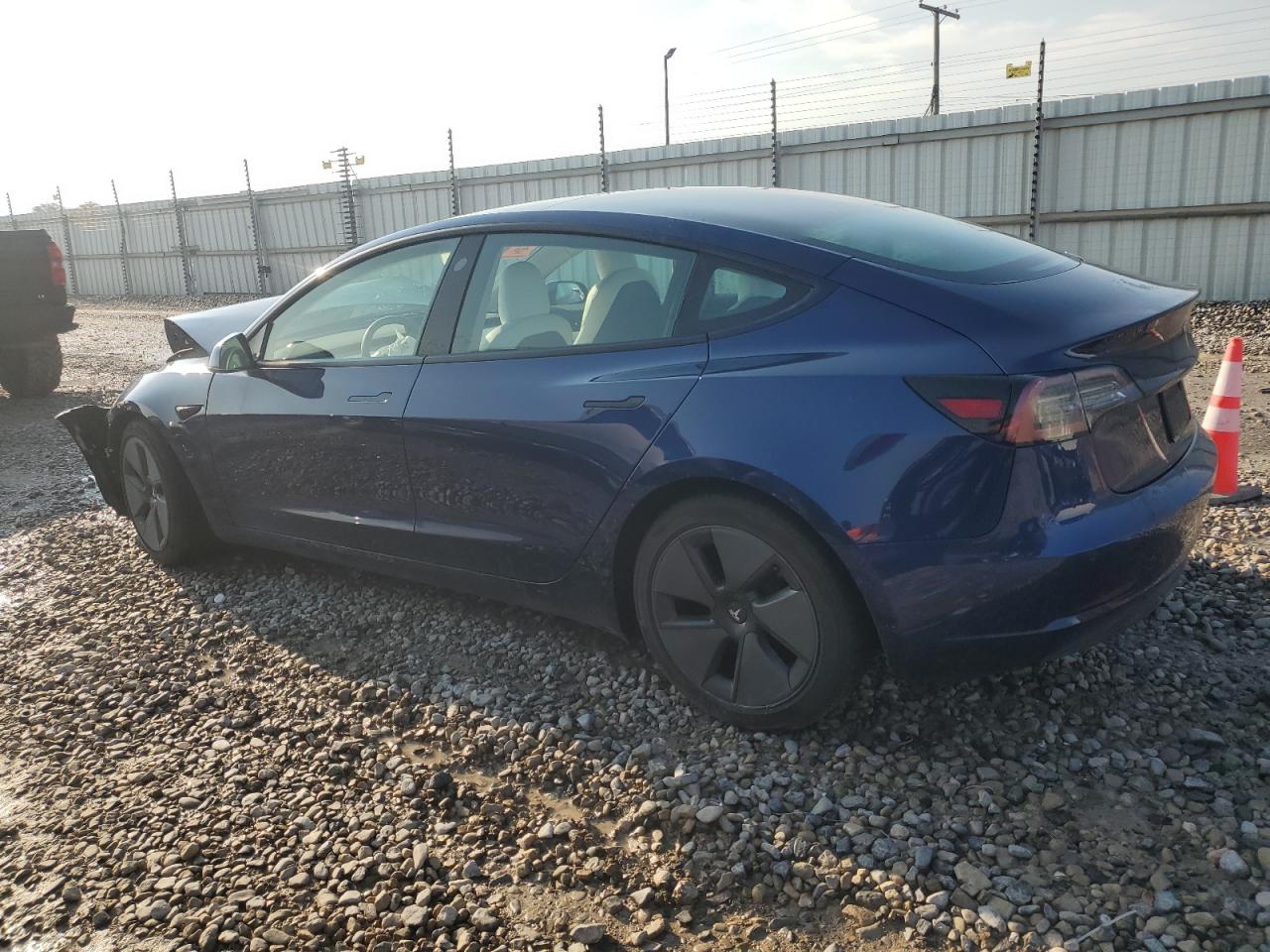 2021 TESLA MODEL 3 — снимка 2