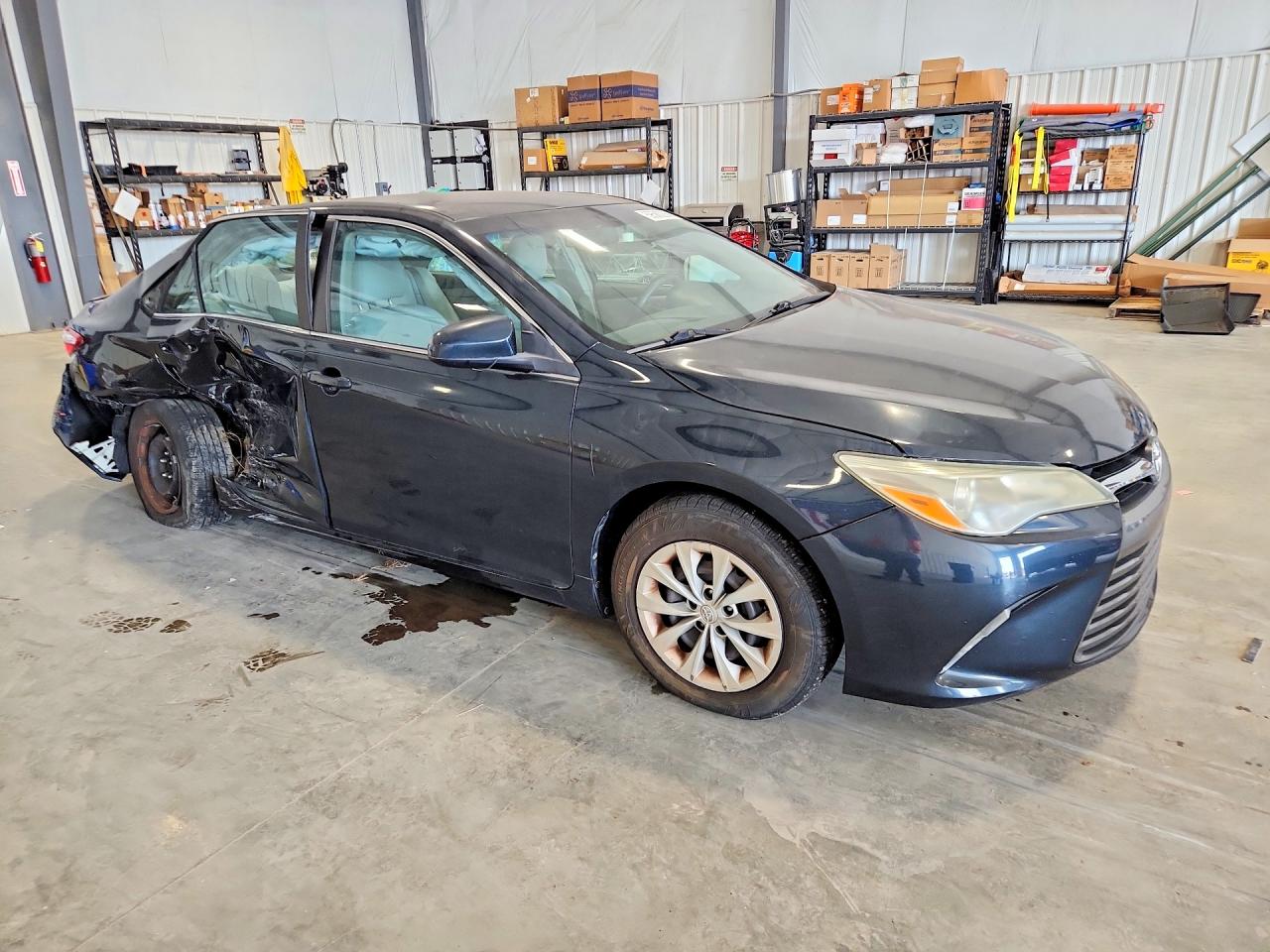 2016 TOYOTA CAMRY LE — снимка 4