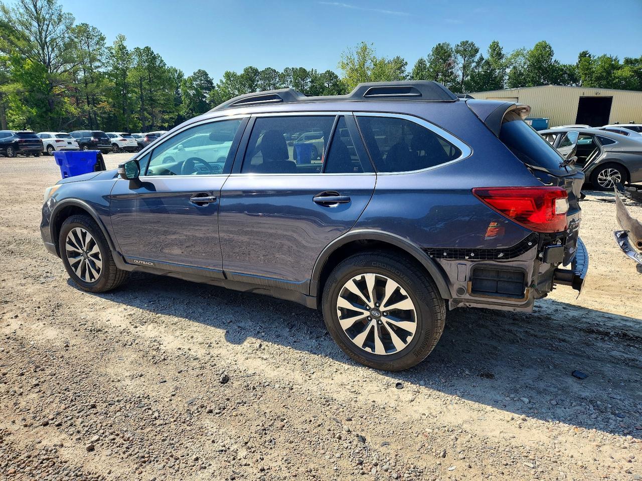 2015 SUBARU OUTBACK 2.5I LIMITED — снимка 2