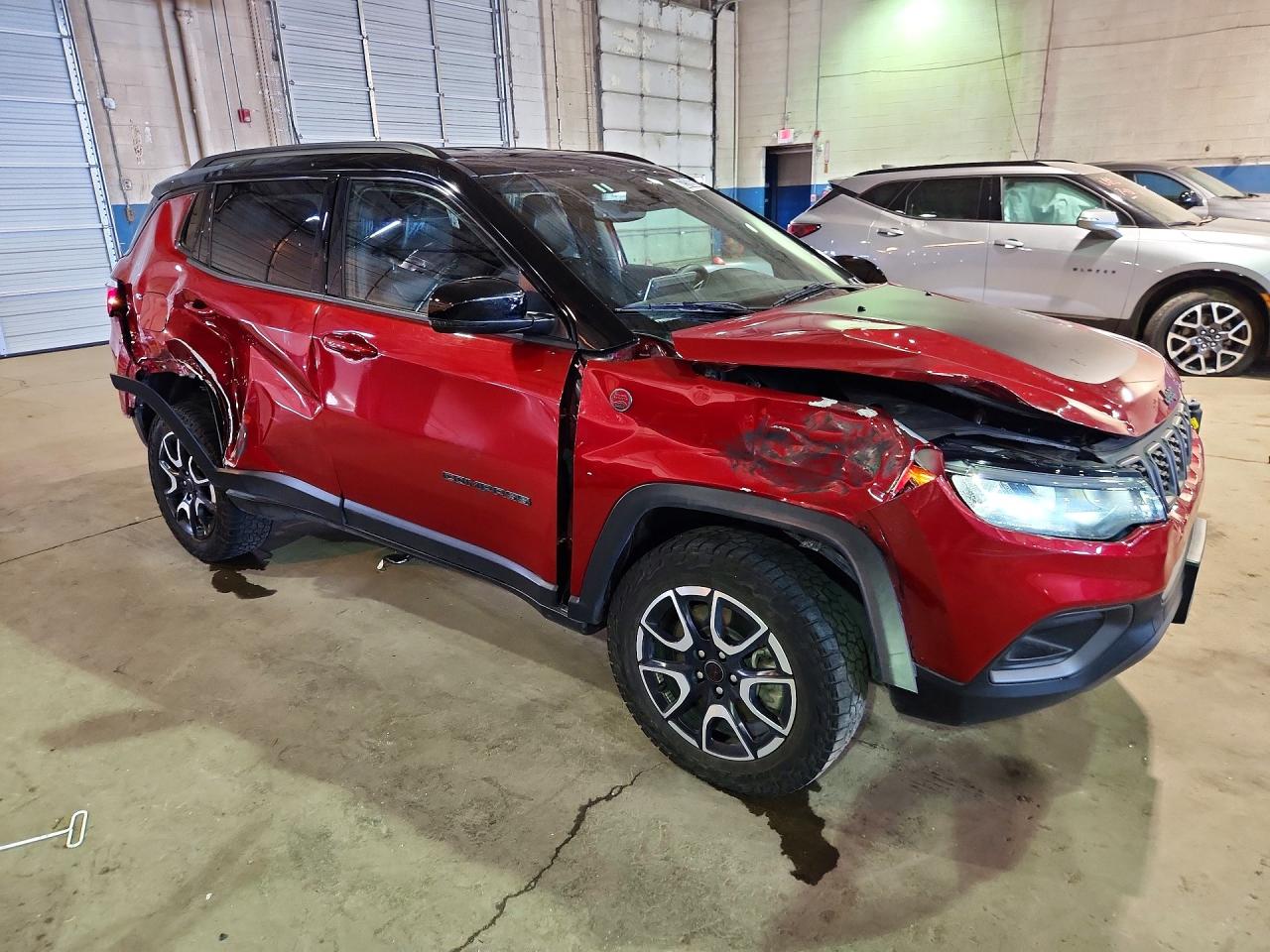 2025 JEEP COMPASS TRAILHAWK — снимка 4