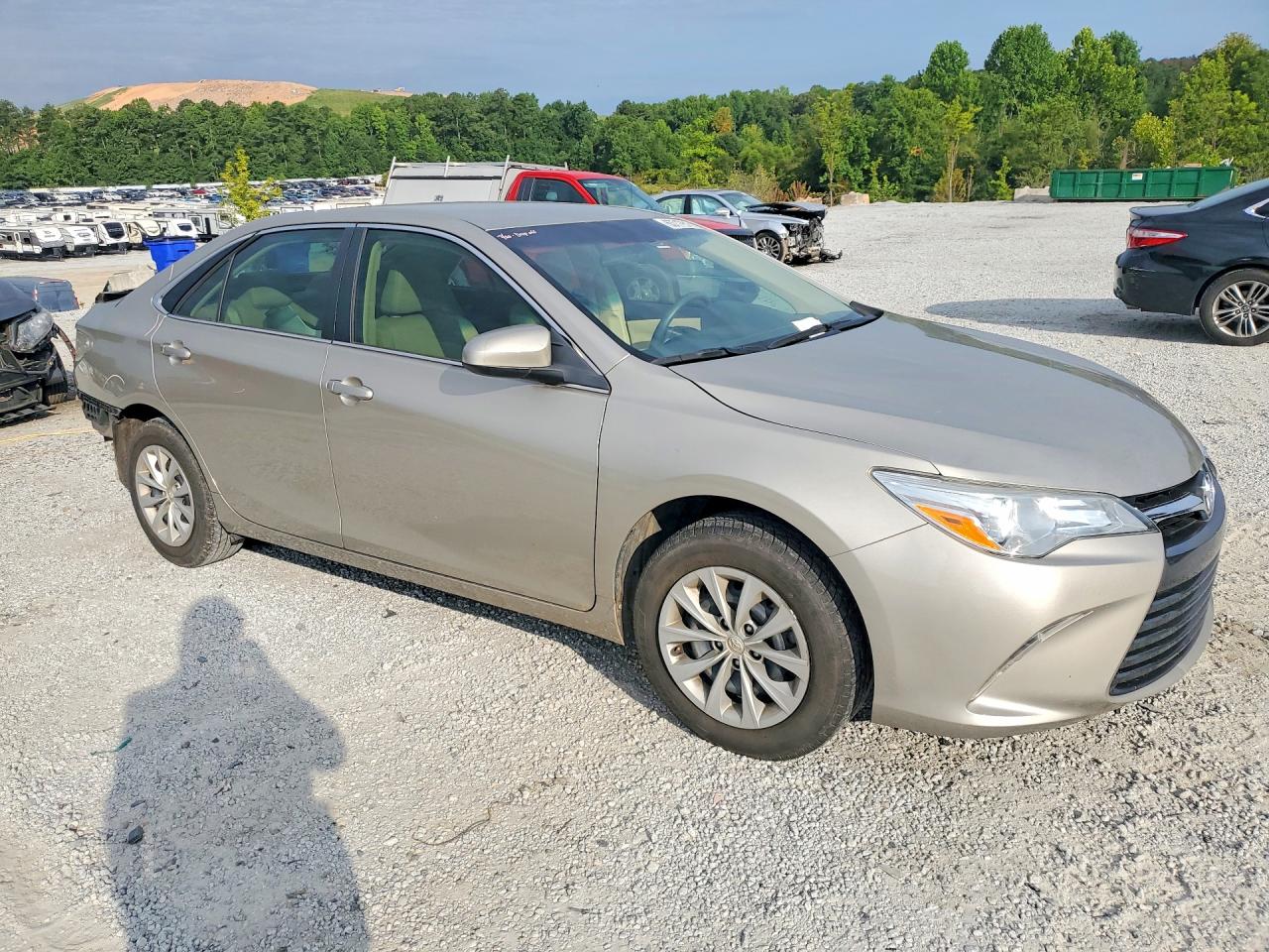 2015 TOYOTA CAMRY LE — снимка 4
