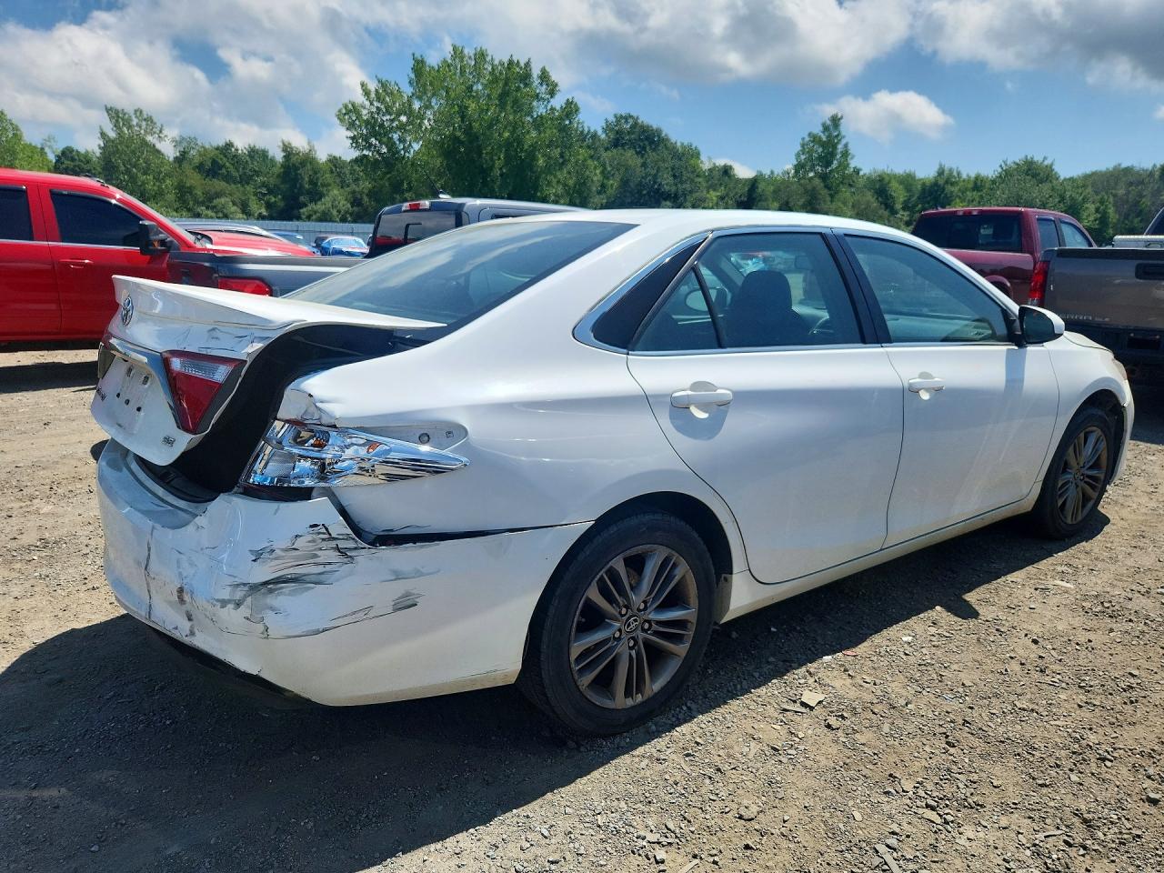 2017 TOYOTA CAMRY SE — снимка 3