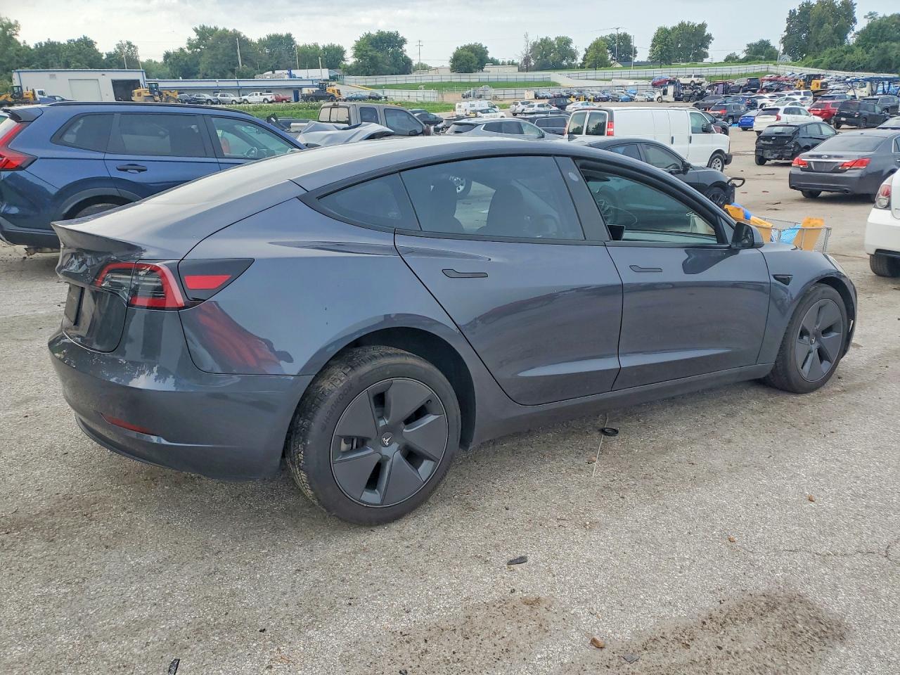 2023 TESLA MODEL 3 — снимка 4