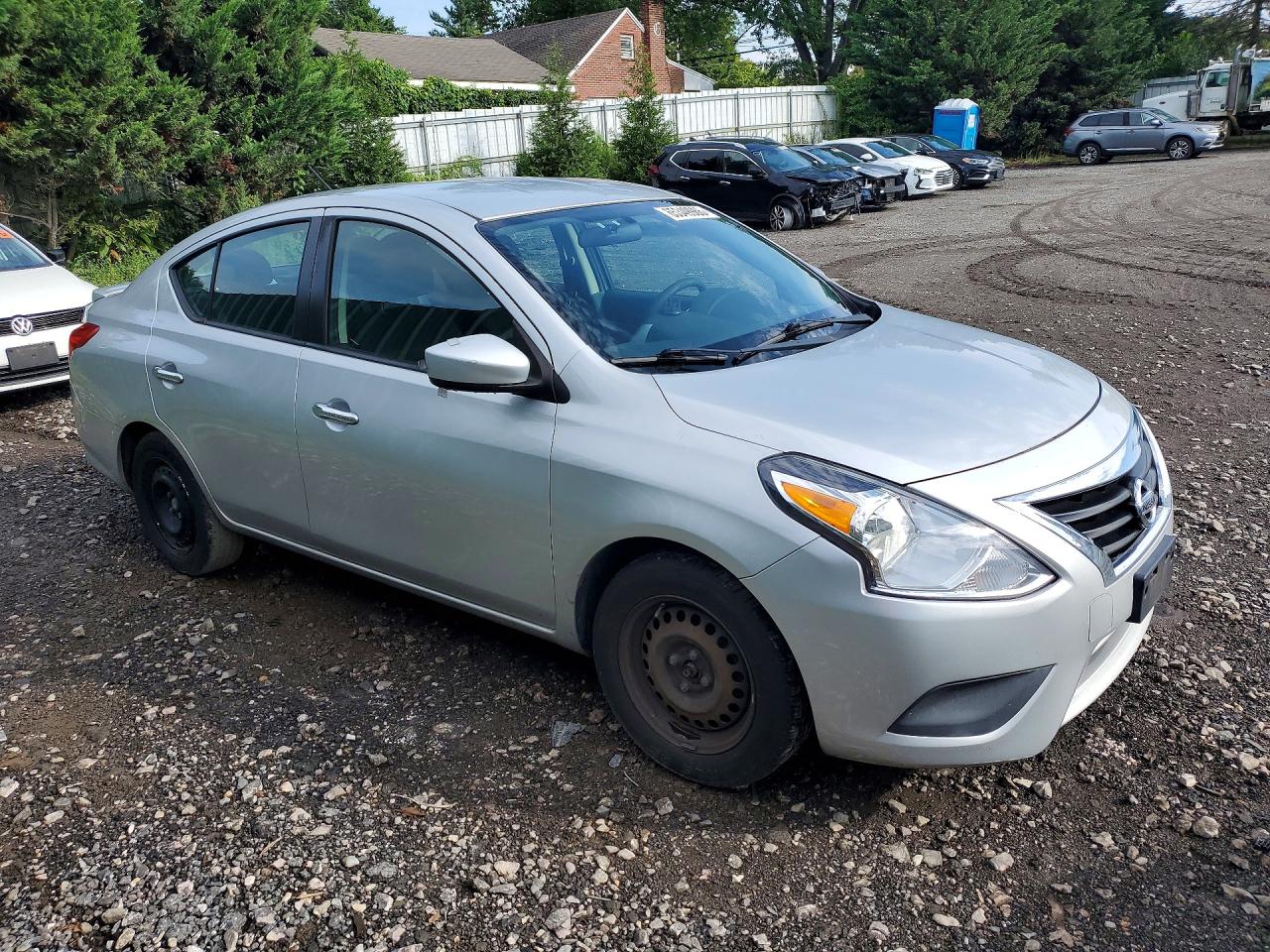 2018 NISSAN VERSA SV — снимка 4