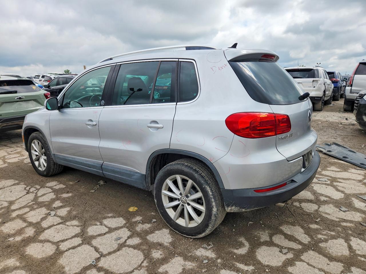 2017 VOLKSWAGEN TIGUAN WOLFSBURG — снимка 2