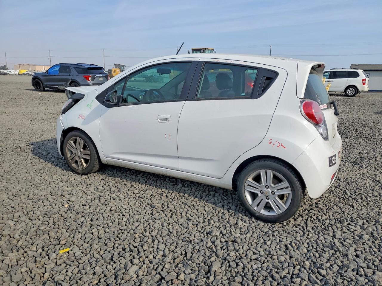 2015 CHEVROLET SPARK 1LT — снимка 2