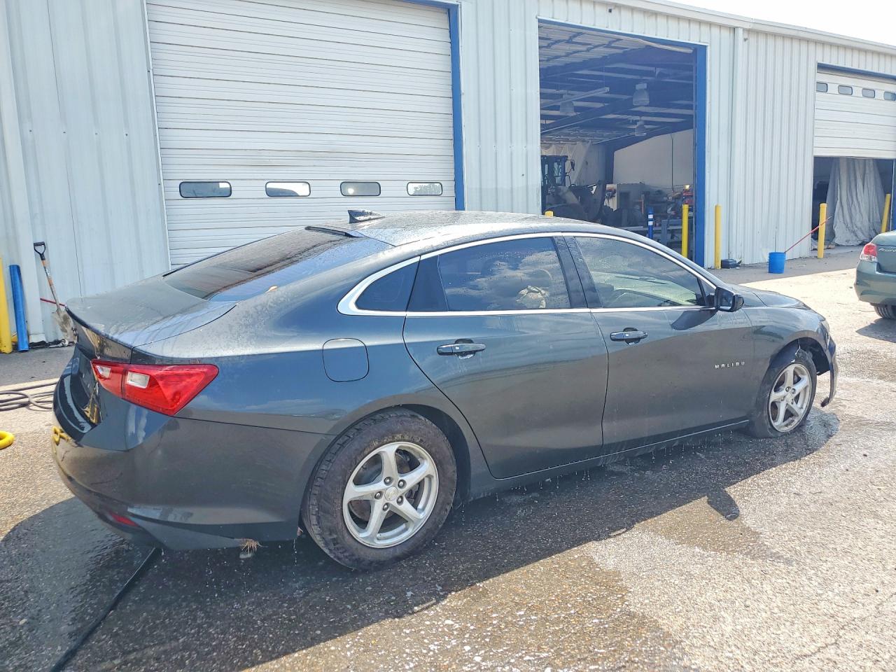 2017 CHEVROLET MALIBU LS — снимка 3