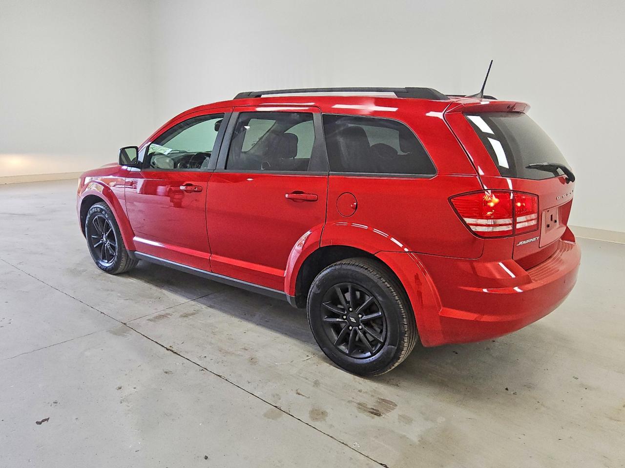 2020 DODGE JOURNEY SE — снимка 2