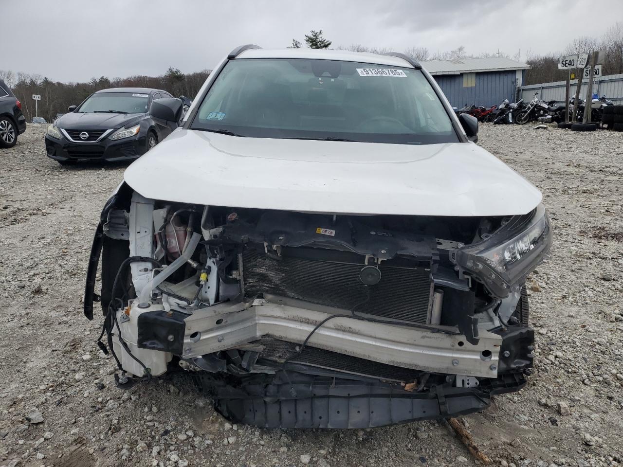 2019 TOYOTA RAV4 LE — снимка 5