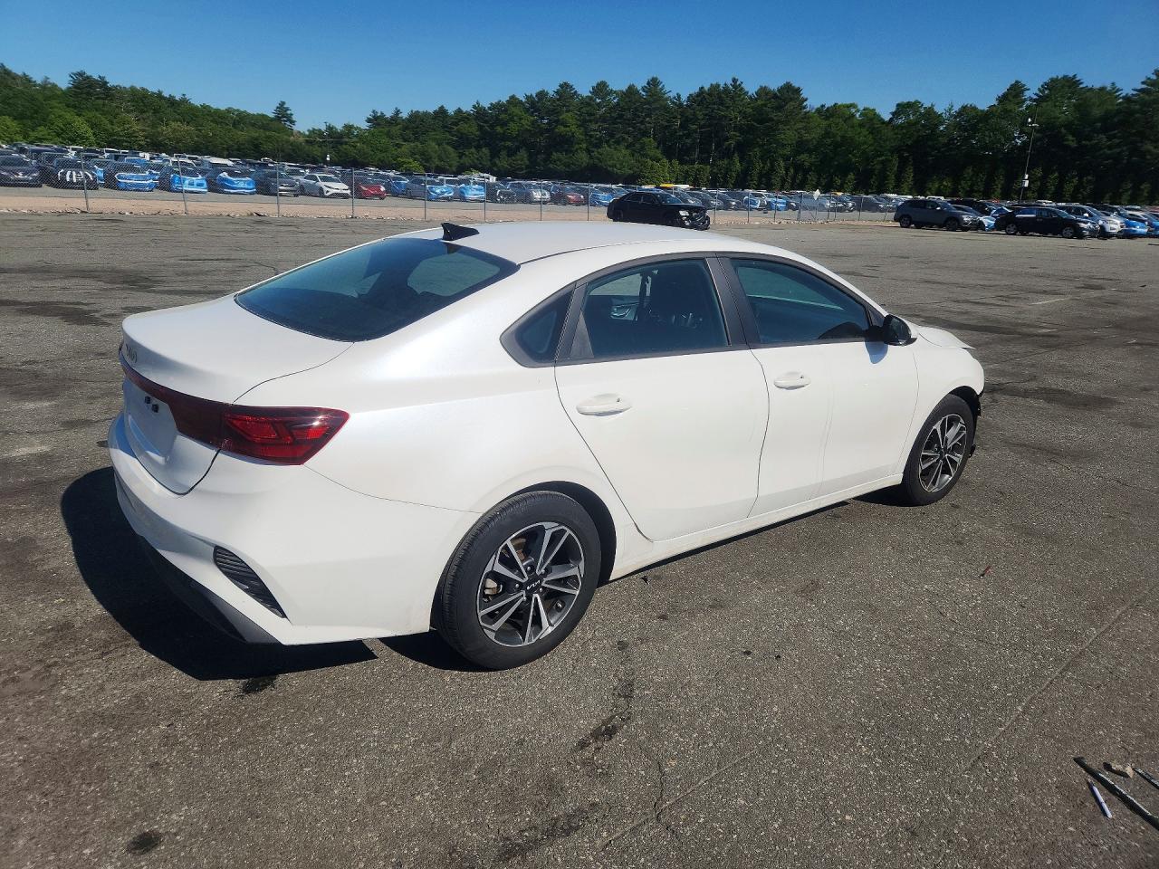 2024 KIA FORTE LXS — снимка 3