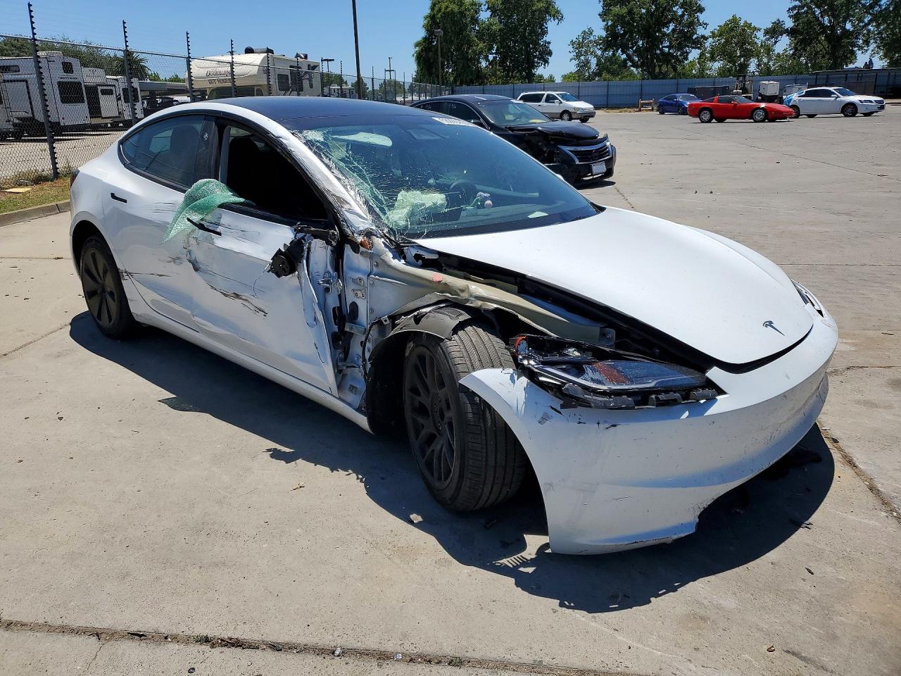 2024 TESLA MODEL 3 — снимка 4