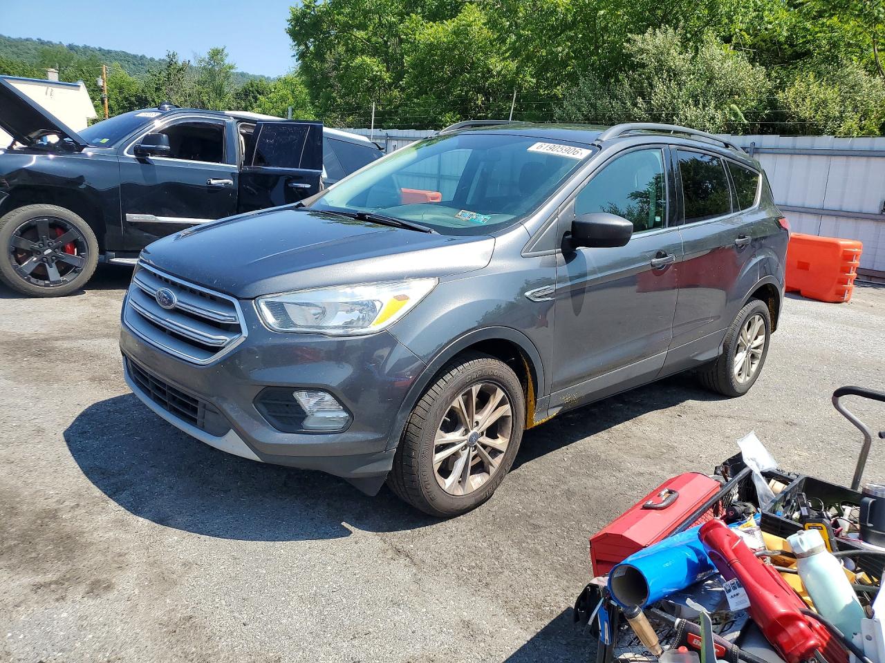 2018 FORD ESCAPE SE