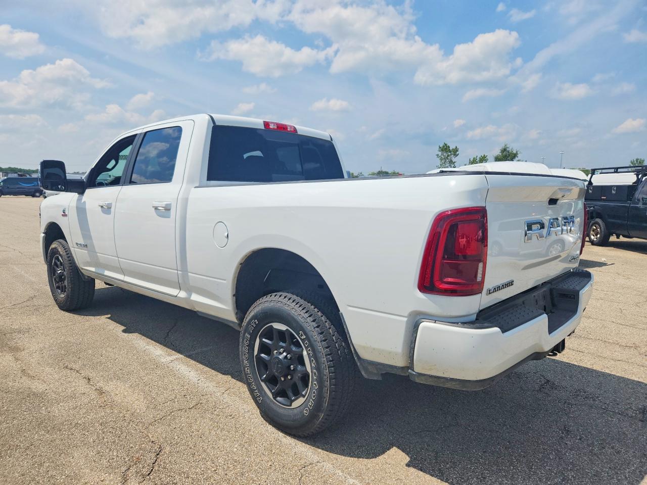 2026 RAM 2500 LARAMIE — снимка 2