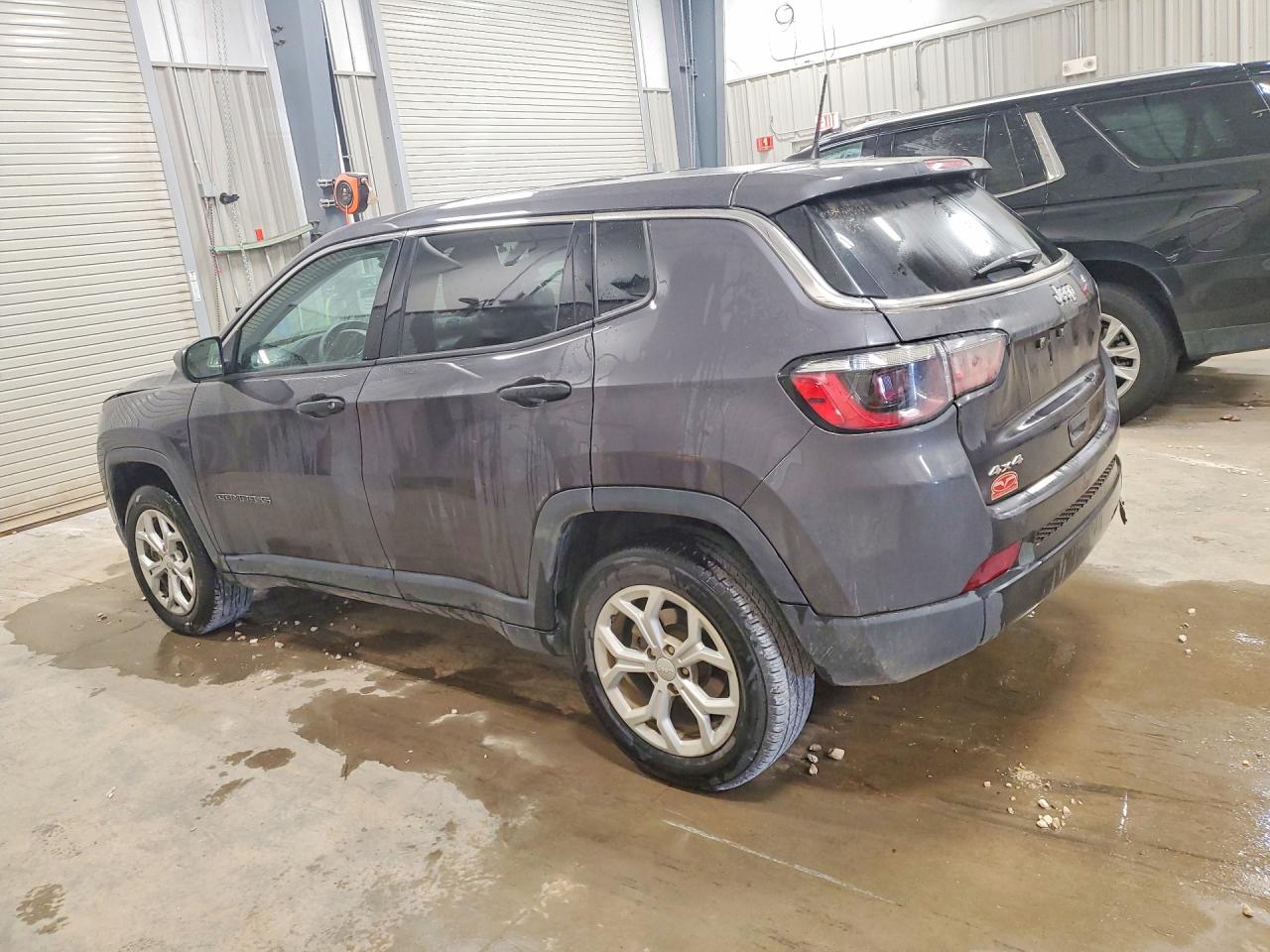 2024 JEEP COMPASS SPORT — снимка 2