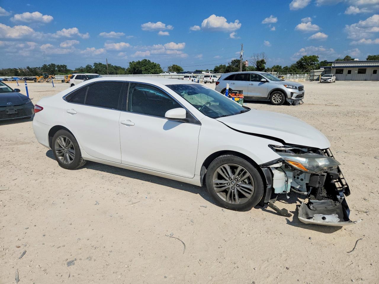 2015 TOYOTA CAMRY SE — снимка 4