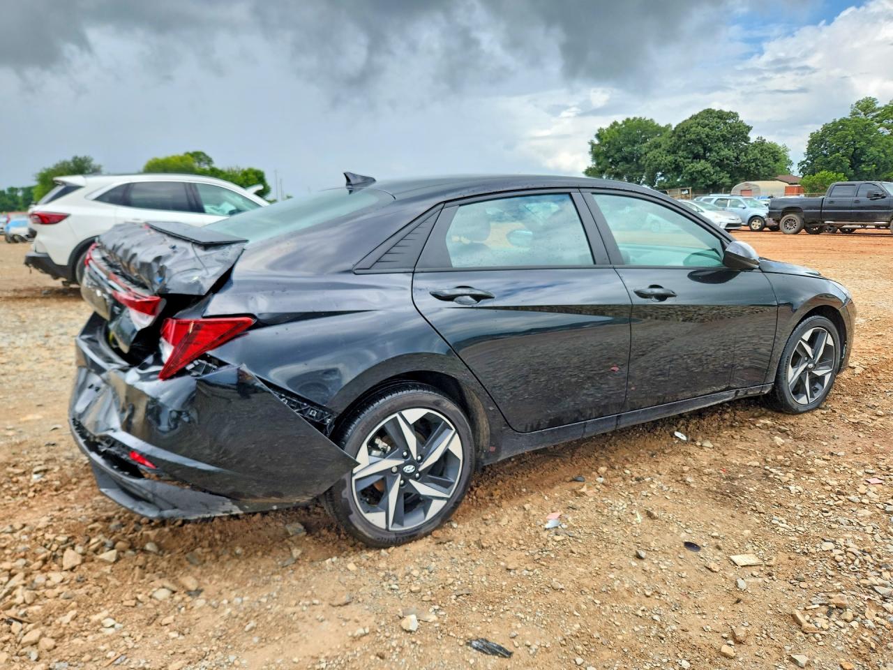 2023 HYUNDAI ELANTRA SEL — снимка 3