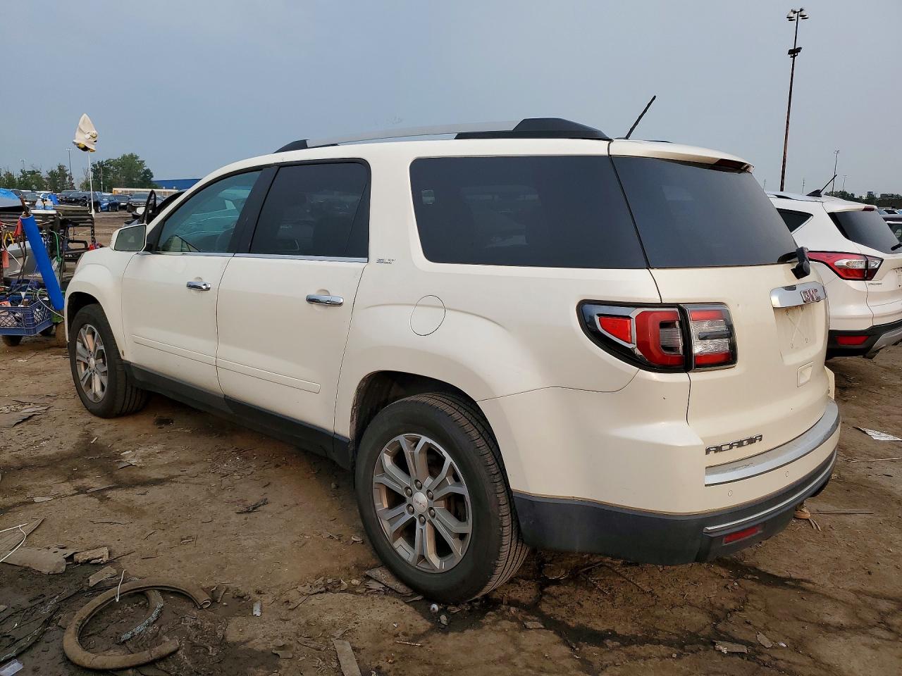 2015 GMC ACADIA SLT-1 — снимка 2