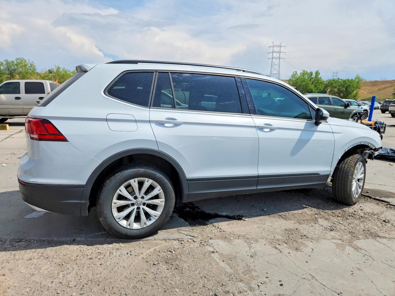 2019 VOLKSWAGEN TIGUAN S — снимка 3