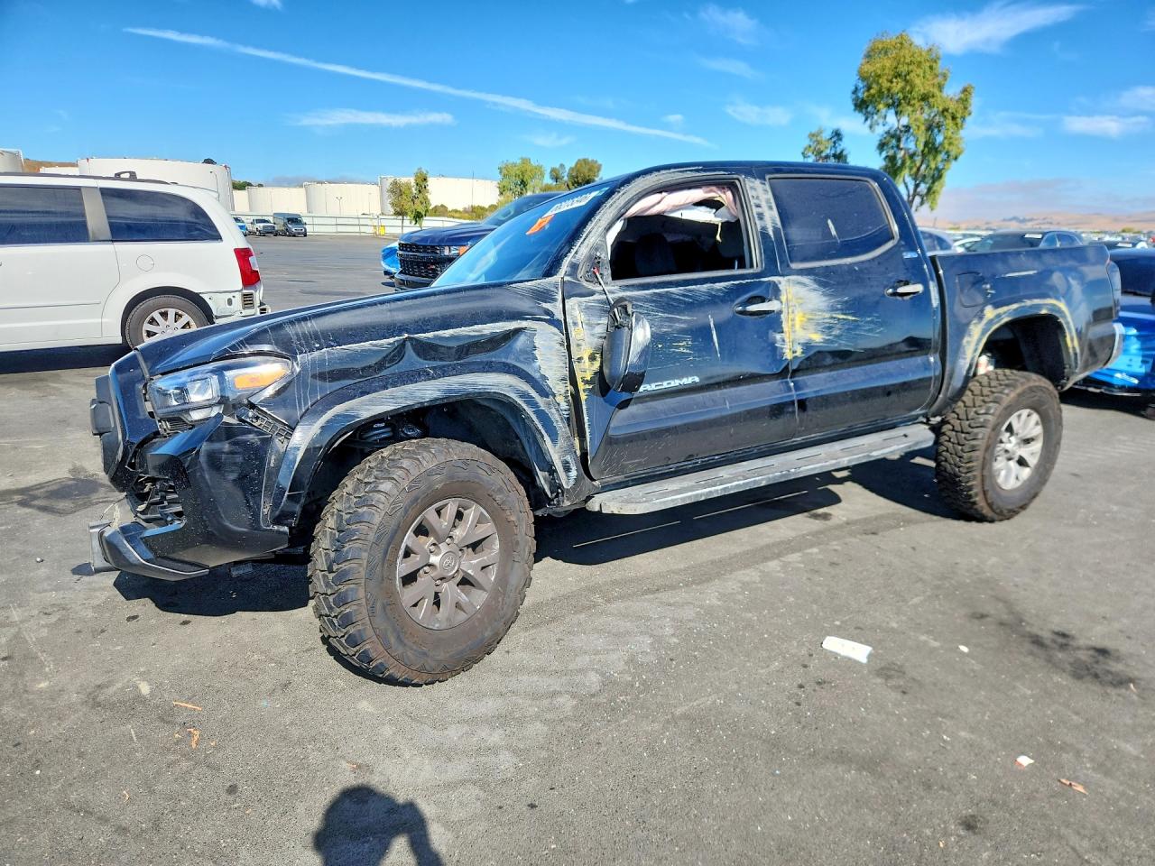 2018 TOYOTA TACOMA SR5 V6