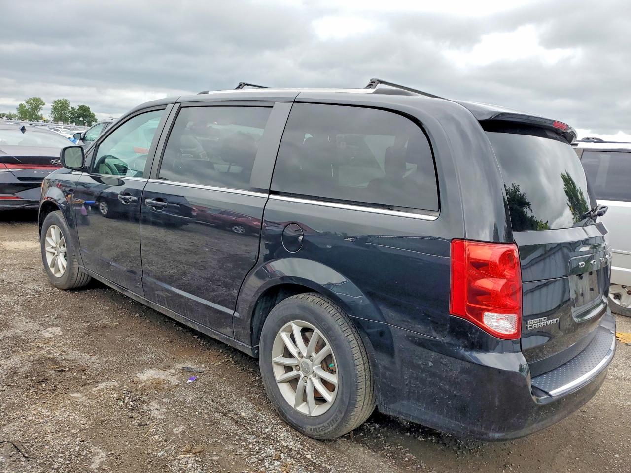 2019 DODGE GRAND CARAVAN SE — снимка 2
