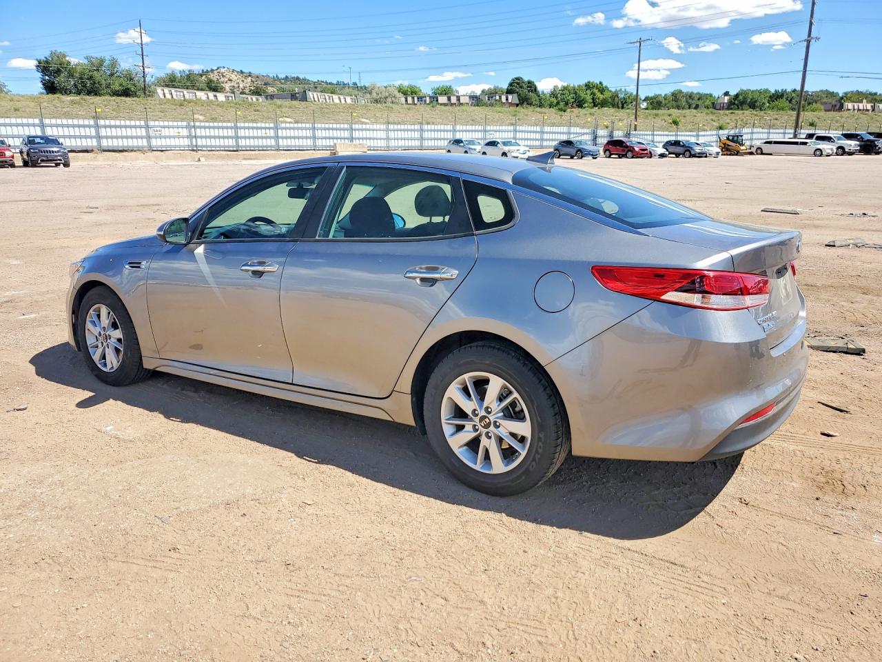 2018 KIA OPTIMA LX — снимка 2