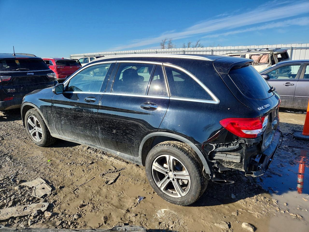 2016 MERCEDES-BENZ GLC 300 4MATIC — снимка 2
