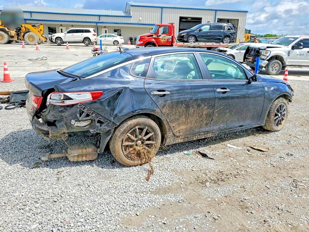 2017 KIA OPTIMA LX — снимка 3