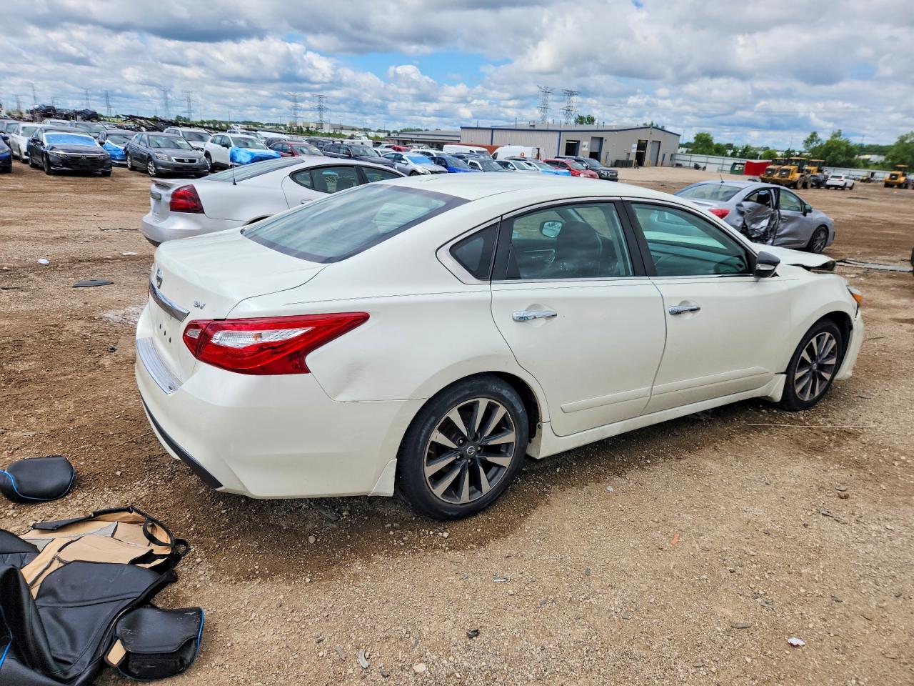2017 NISSAN ALTIMA 2.5 SV — снимка 3