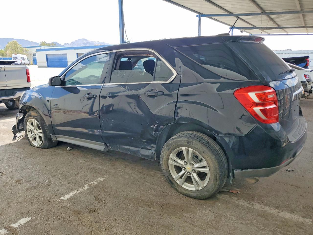 2016 CHEVROLET EQUINOX LS — снимка 2