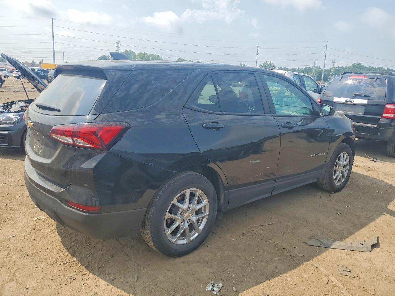 2022 CHEVROLET EQUINOX LS — снимка 3