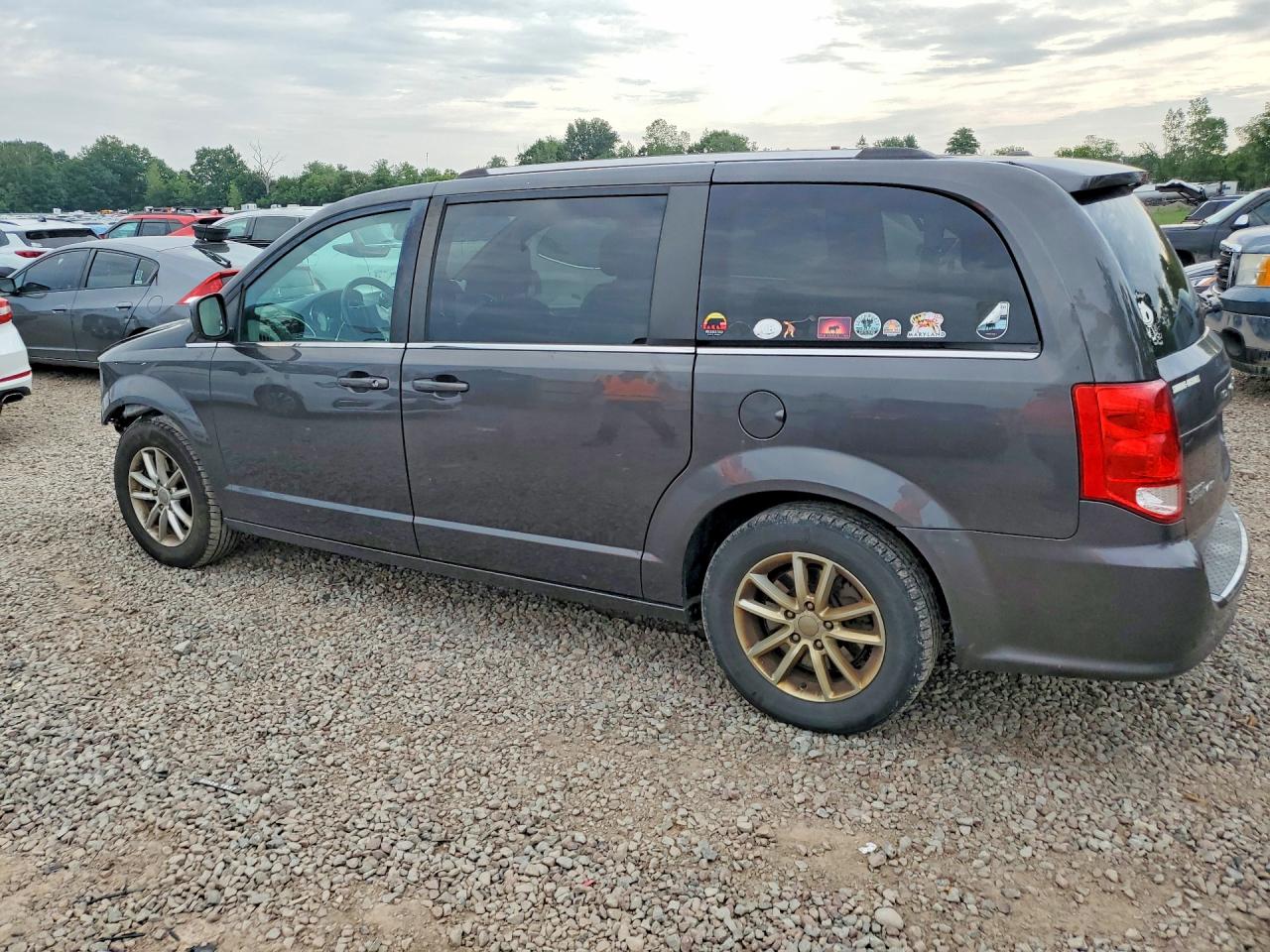 2019 DODGE GRAND CARAVAN SXT — снимка 2