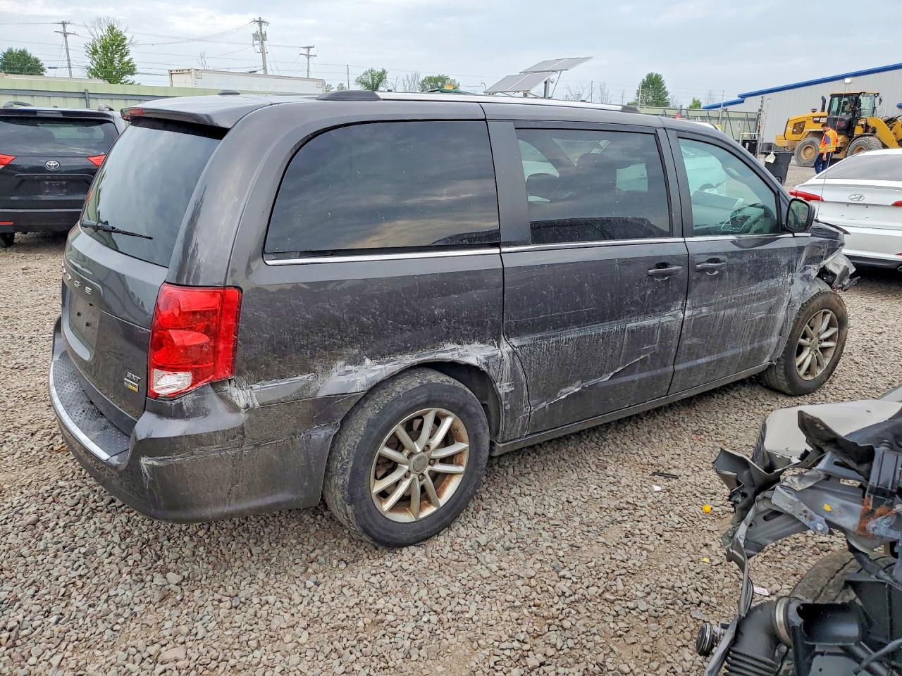2019 DODGE GRAND CARAVAN SXT — снимка 3
