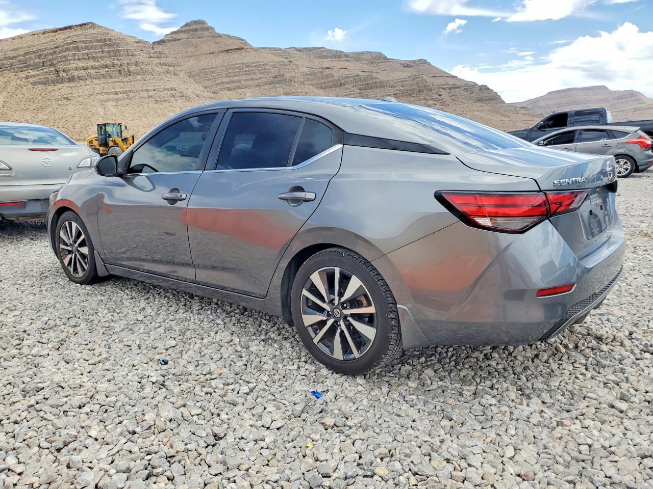 2020 NISSAN SENTRA SV — снимка 2