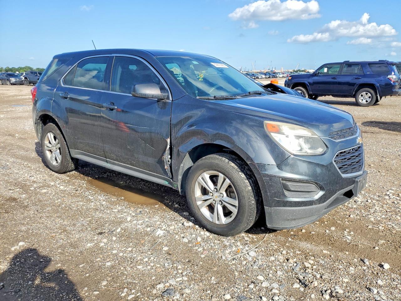 2017 CHEVROLET EQUINOX LS — снимка 4