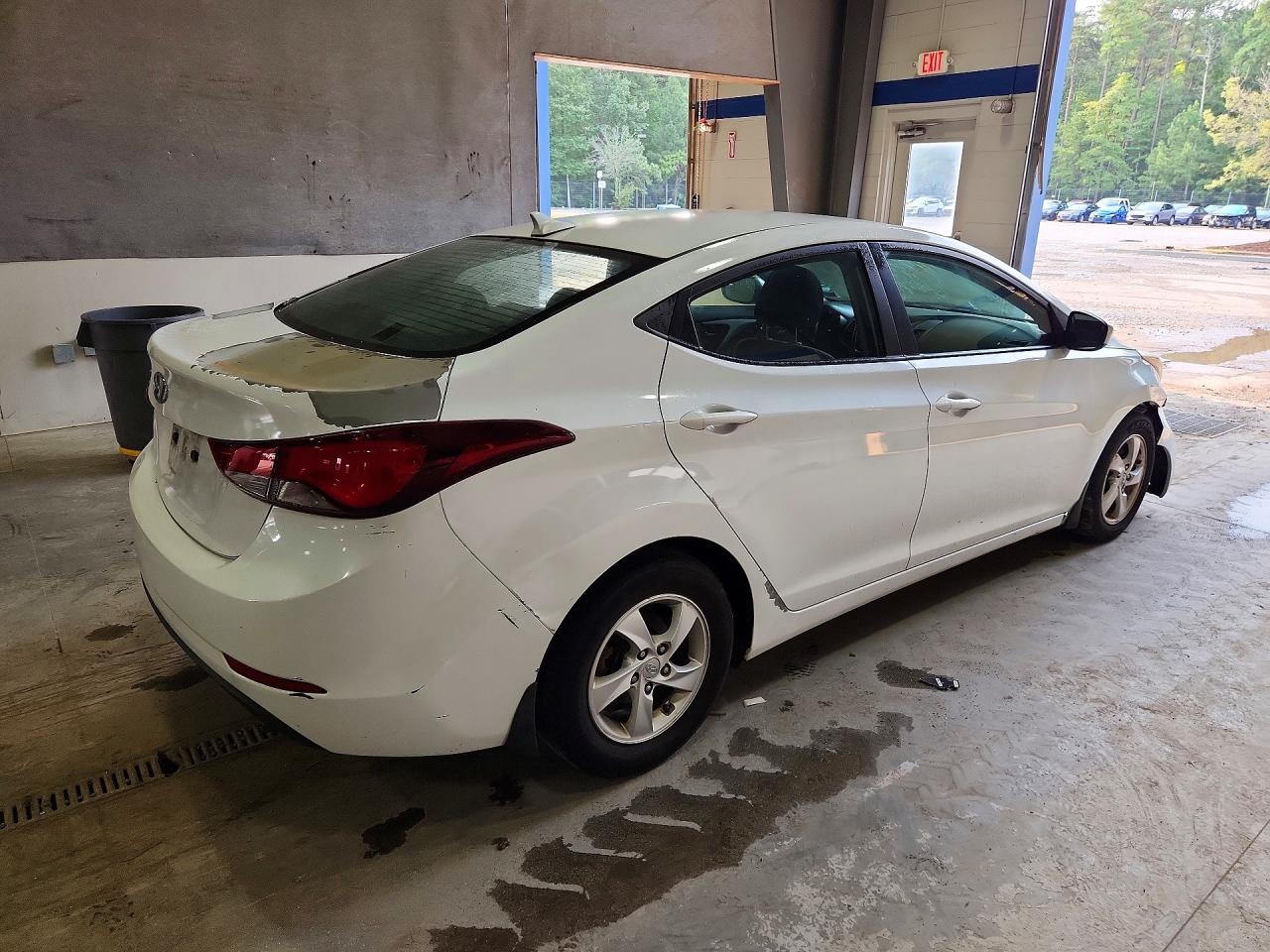 2015 HYUNDAI ELANTRA SE — снимка 3