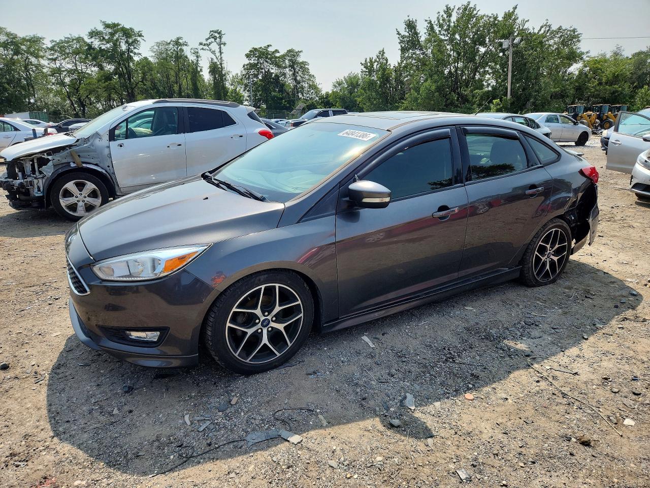 2015 FORD FOCUS SE