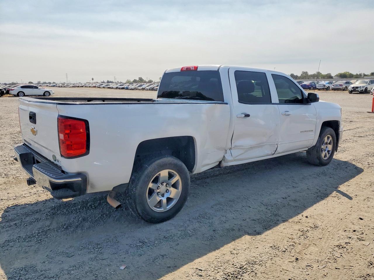 2015 CHEVROLET SILVERADO C1500 LT — снимка 3