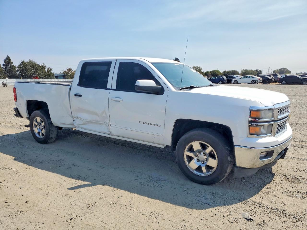 2015 CHEVROLET SILVERADO C1500 LT — снимка 4