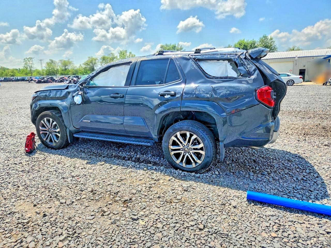 2026 TOYOTA 4RUNNER LIMITED — снимка 2